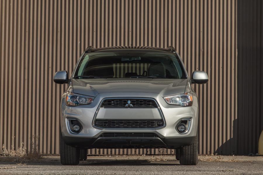  Mitsubishi Outlander Sport 2013 года  (фото 75 из 83)